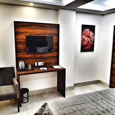 Airport Hotel Delhi Aerocity, 15 Mins Yashobhoomi Νέο Δελχί Εξωτερικό φωτογραφία