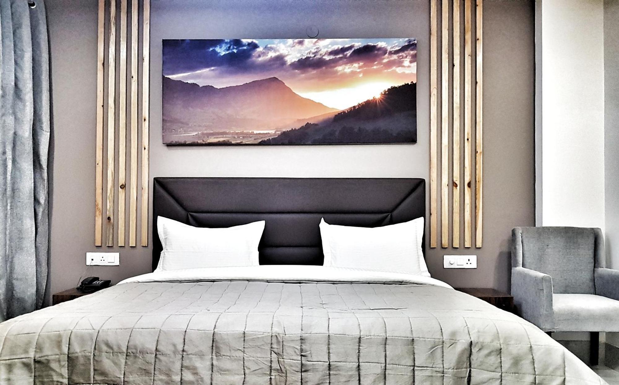Airport Hotel Delhi Aerocity, 15 Mins Yashobhoomi Νέο Δελχί Εξωτερικό φωτογραφία